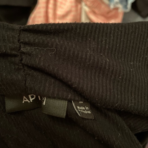 black long sleeve top - Picture 3 of 3